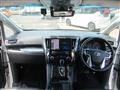 2018 Toyota Alphard Hybrid
