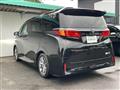 2023 Toyota Alphard Hybrid