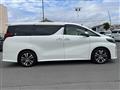 2022 Toyota Alphard