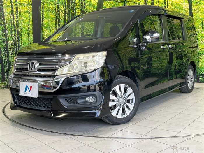 2013 Honda Step WGN