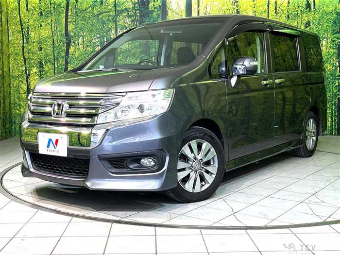 2013 Honda Step WGN