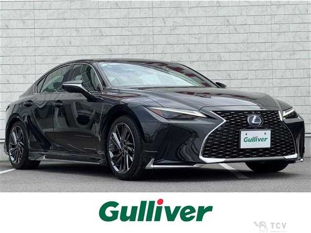 2021 Lexus IS