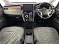 2022 Mitsubishi Delica D5