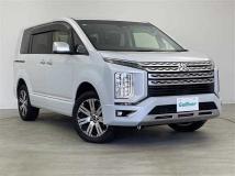 2022 Mitsubishi Delica D5