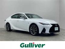 2020 Lexus IS