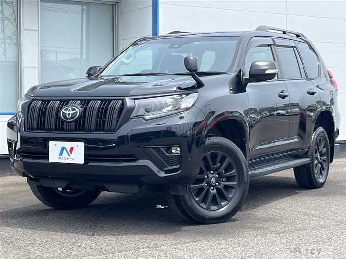 2022 Toyota Land Cruiser Prado