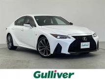 2020 Lexus IS
