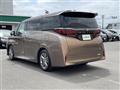 2026 Toyota Alphard Hybrid