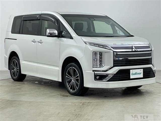 2019 Mitsubishi Delica D5