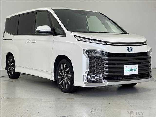 2022 Toyota Voxy