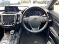 2018 Toyota Crown Hybrid