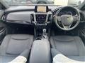 2019 Toyota Crown Hybrid