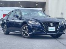 2019 Toyota Crown Hybrid