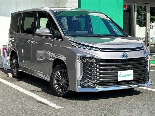 2024 Toyota Voxy