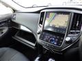 2017 Toyota Crown Hybrid