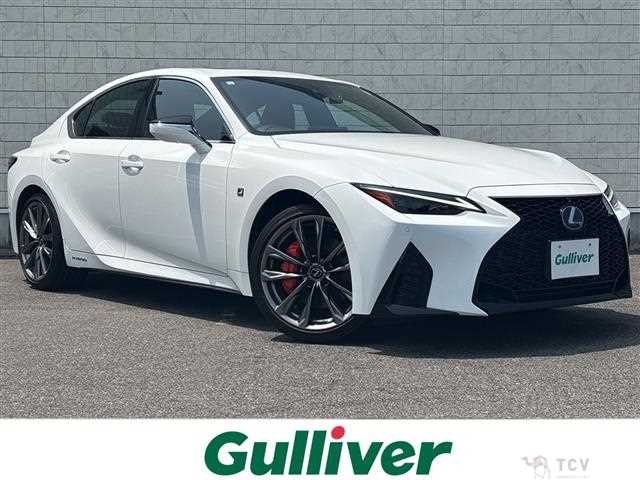 2021 Lexus IS