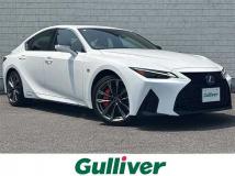 2021 Lexus IS