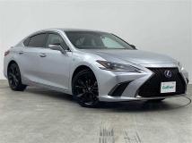 2022 Lexus ES