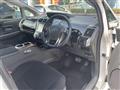 2013 Toyota PRIUS α