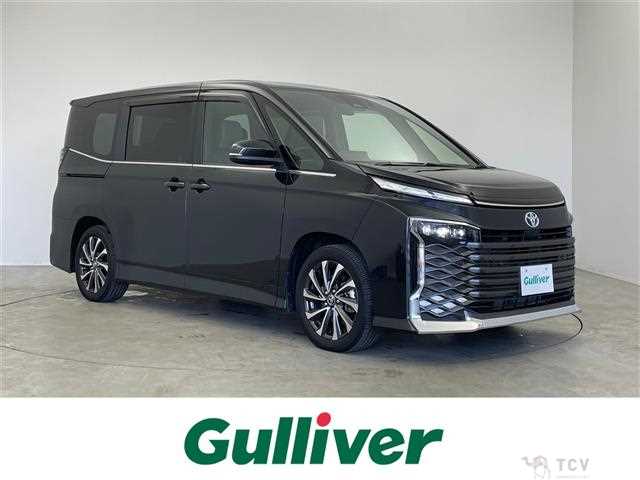 2023 Toyota Voxy