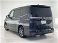 2023 Toyota Voxy