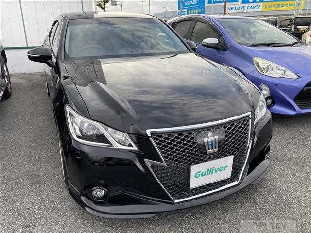 2014 Toyota Crown Hybrid