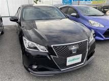 2014 Toyota Crown Hybrid