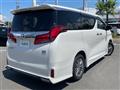 2022 Toyota Alphard Hybrid