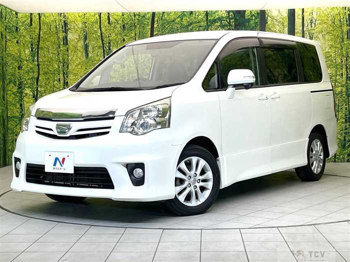 2011 Toyota Noah