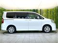 2011 Toyota Noah