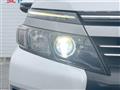 2016 Toyota Voxy