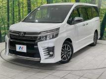 2017 Toyota Voxy