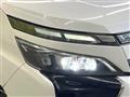 2017 Toyota Voxy