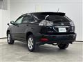 2005 Toyota Harrier