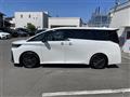 2025 Toyota Vellfire