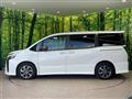 2020 Toyota Voxy