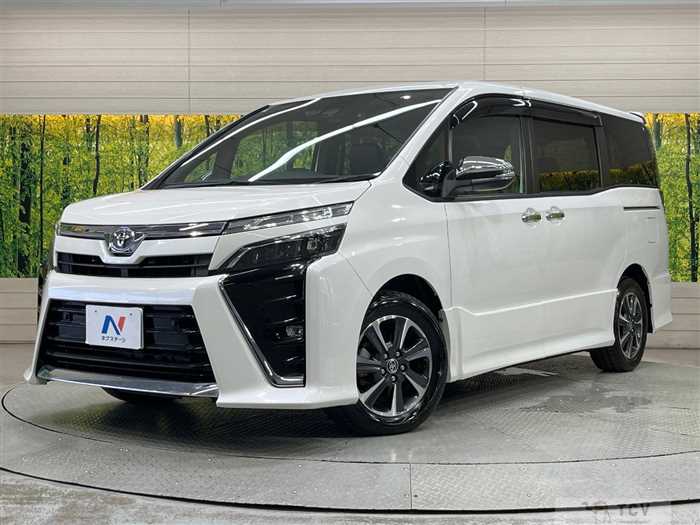 2021 Toyota Voxy