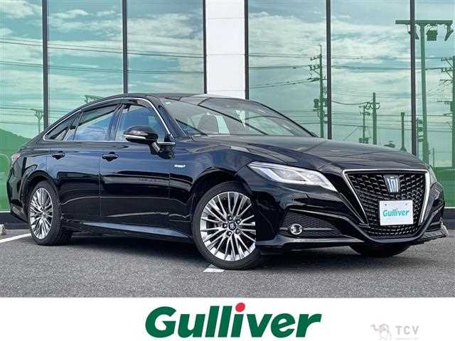 2019 Toyota Crown Hybrid