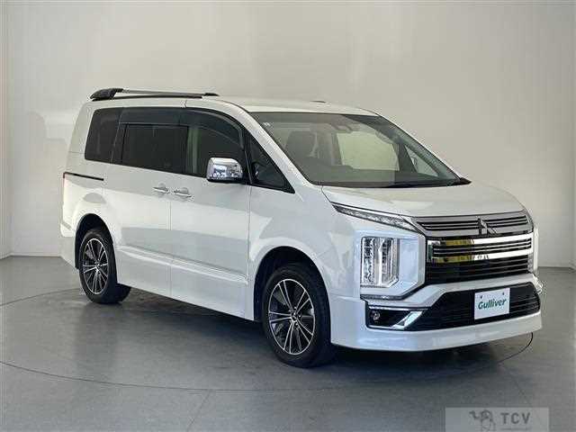 2019 Mitsubishi Delica D5