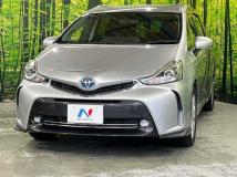2016 Toyota PRIUS α