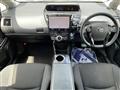 2017 Toyota PRIUS α