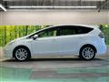 2013 Toyota PRIUS α