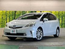 2013 Toyota PRIUS α