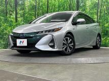 2017 Toyota Prius PHV
