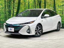 2018 Toyota Prius PHV