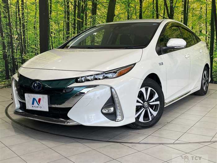 2018 Toyota Prius PHV
