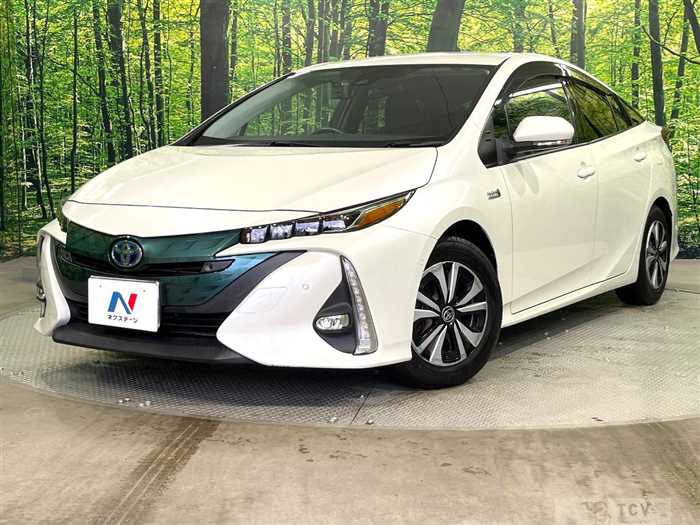 2018 Toyota Prius PHV