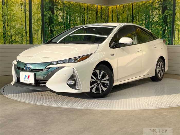 2018 Toyota Prius PHV