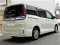 2017 Toyota Noah