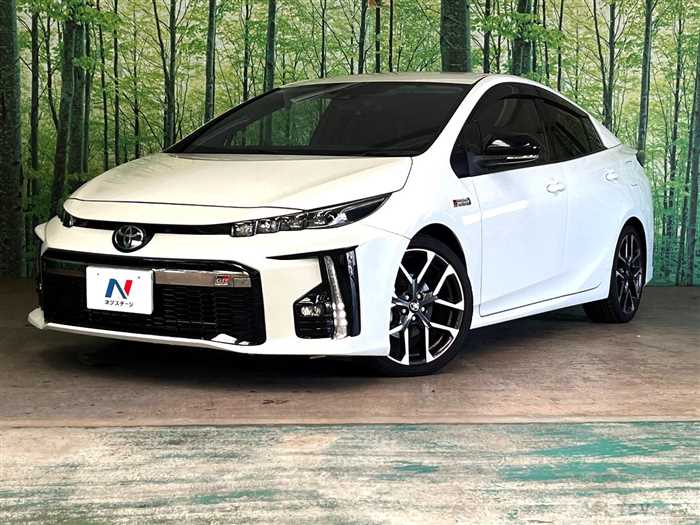2019 Toyota Prius PHV
